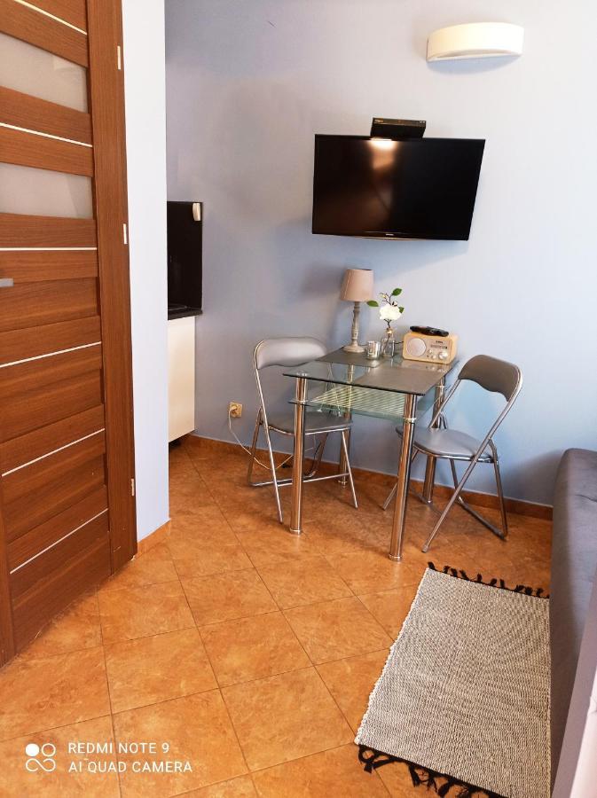 Klein Aber Fein Apartment ชวีโนวิชแจ ภายนอก รูปภาพ